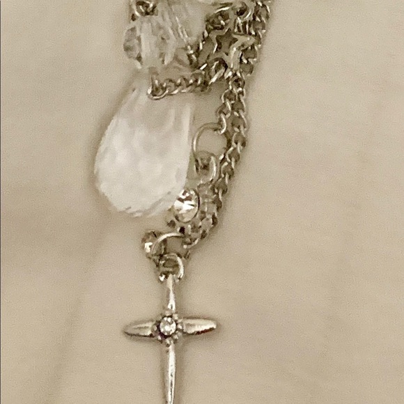 Super Elegant Embellished Hairpin to Enhance your Casual or Night Our Hair look - Picture 7 of 8